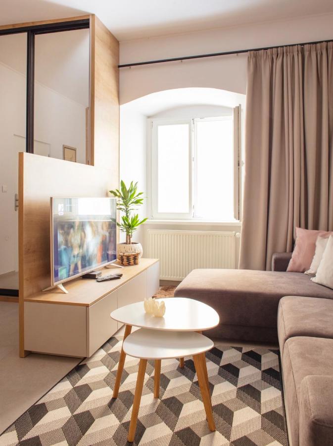 Bastova Apartment Bratislava Exteriör bild